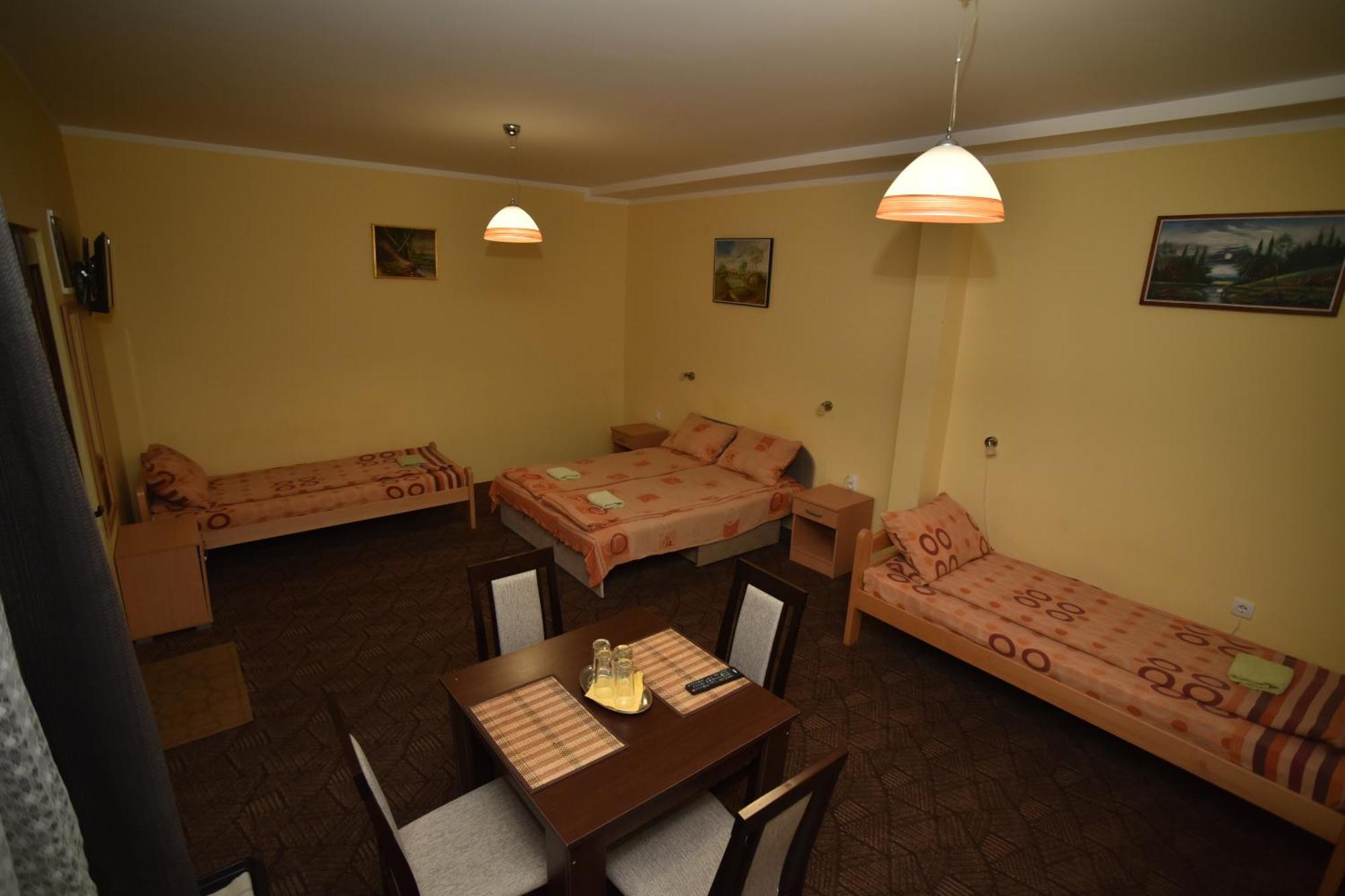 Eco Rural Tourism Association Skorenovac Hotel Exterior photo